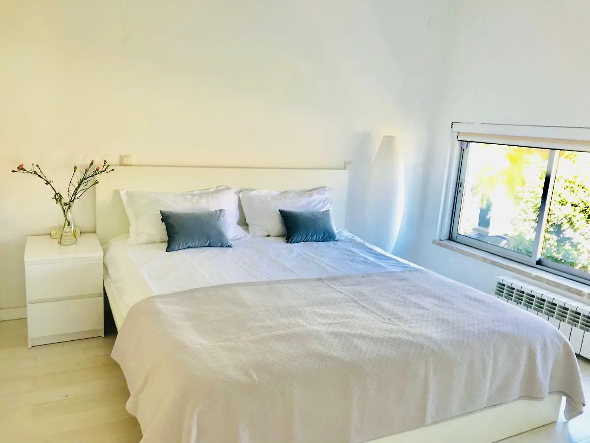 Cosy Sea View Villa Cascais
